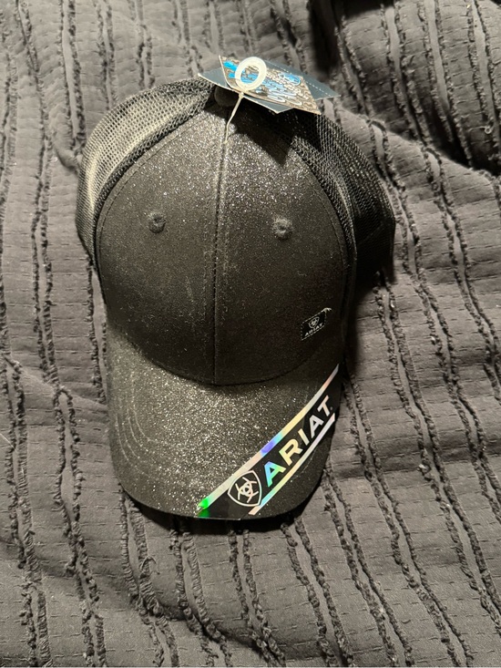 Ariat Other - Ariat Black Sparkle Mesh Back Baseball Hat